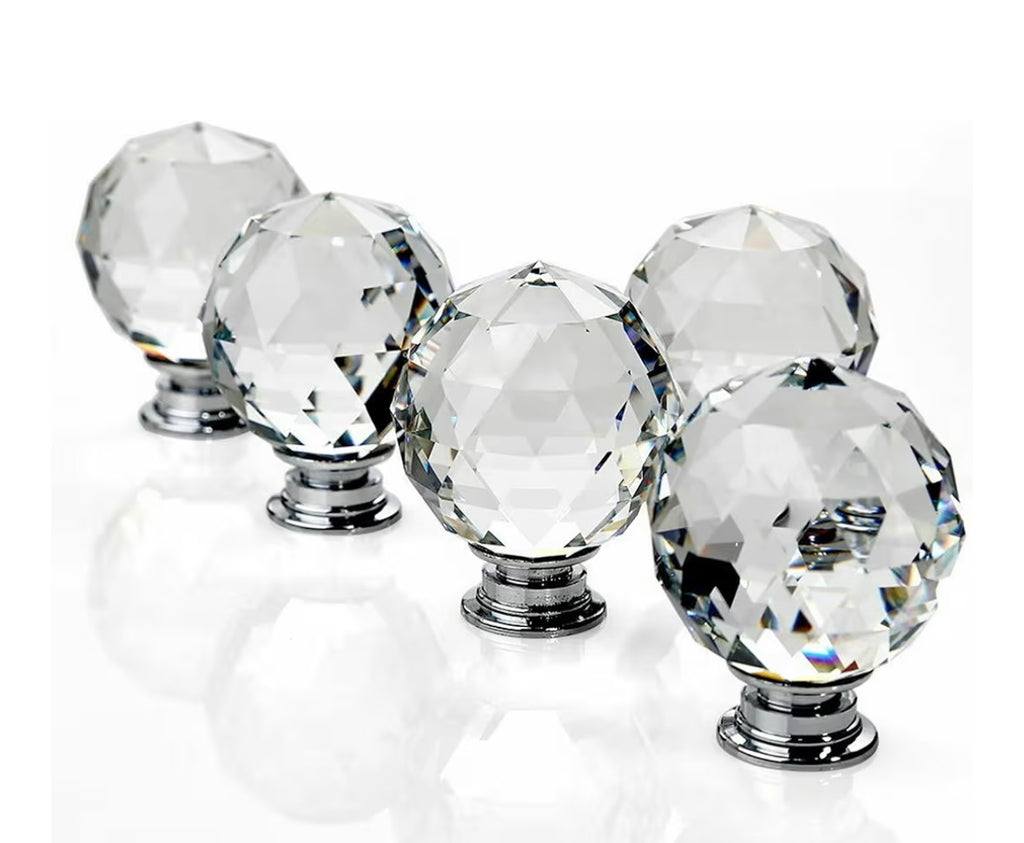 Crystal cabinet knobs